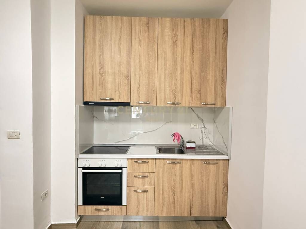 AFFITTASI APPARTAMENTO 2+1 PRESSO UKD, DURRËS!