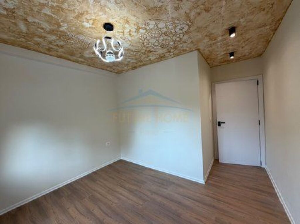 Shitet , Apartament 1+1 , Asim Vokshi , Tirane