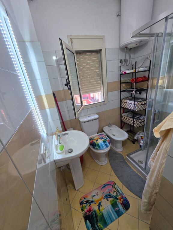 🏡 APARTAMENT 1+1 ME QIRA – VLORË