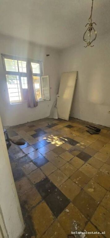 Apartament Per Shitje 2+1 Tek Stacioni Trenit (ID B121223) Tirane