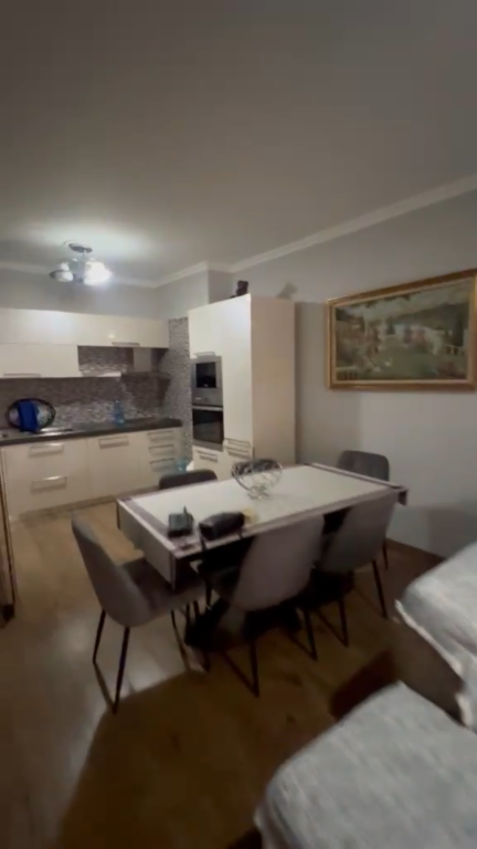 Apartment 2+1 for rent at Nela 6 Yzberisht !