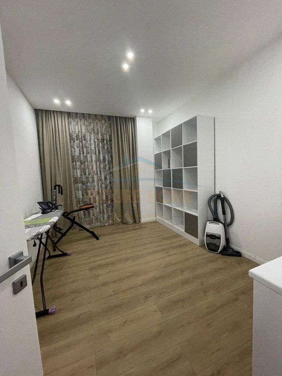 Shitet, Apartament 3+1+2, Turdiu Residence, Fusha e Aviacionit UNA75081