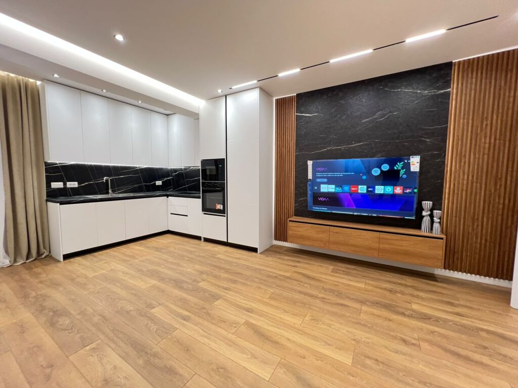 SHITET APARTAMENT 2+1 TEK LIQENI!