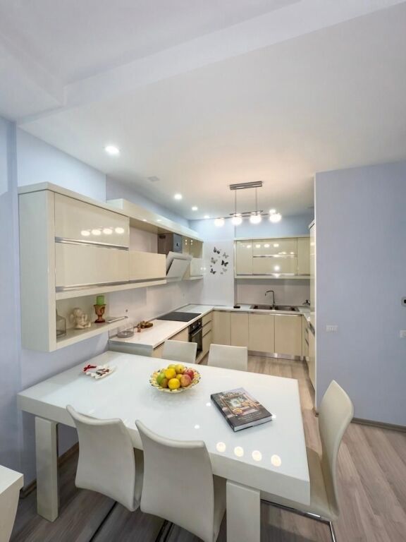 Qera | Apartament 2 + 1 | Selvia | 900 €/muaj
