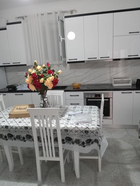 🏡1+1  JEPET ME QIRA – VILË ME HYRJE TË PAVARUR