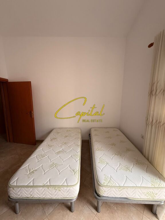 APPARTAMENTO IN AFFITTO 2+1+2 COMUNE DI PARIGI 600 EURO