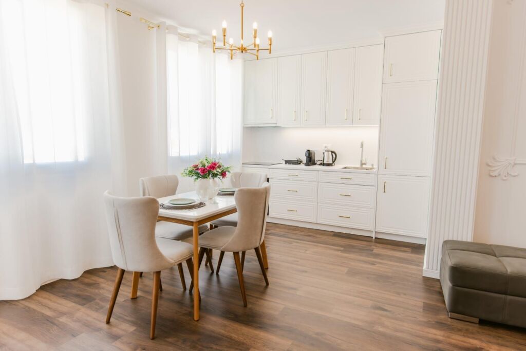 Affitto | Apartament 1 + 1 | Astir | 600 €/mese