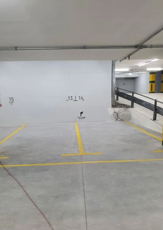 SHITET APARTAMENT 3+1+2 RRUGA E KOSOVARVE 60.000.000 LEKE FH-97058