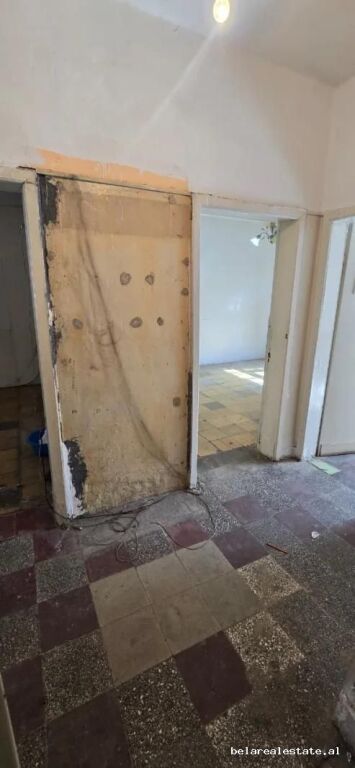 Apartament Per Shitje 2+1 Tek Stacioni Trenit (ID B121223) Tirane