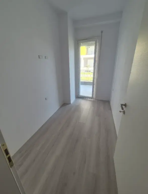 Qera | Ambjent Biznesi | Univers City| 800 €/muaj i diskutueshëm