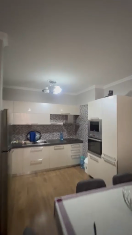 Apartment 2+1 for rent at Nela 6 Yzberisht !