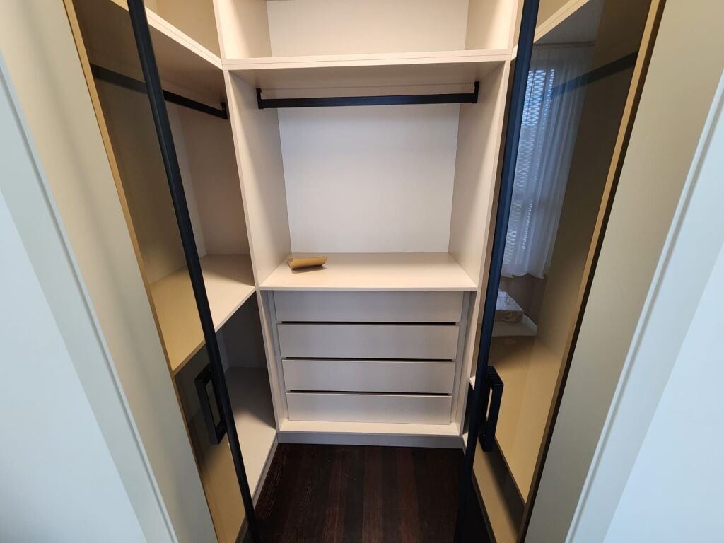 Apartament 2+1 me qira prane Coin!