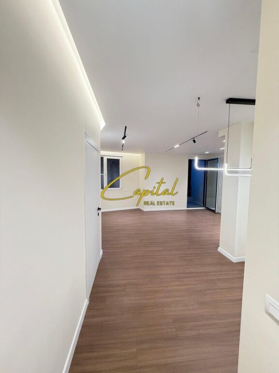 SHITET APARTAMENT 2+1 BRRYLI 18.300.000 LEKE
