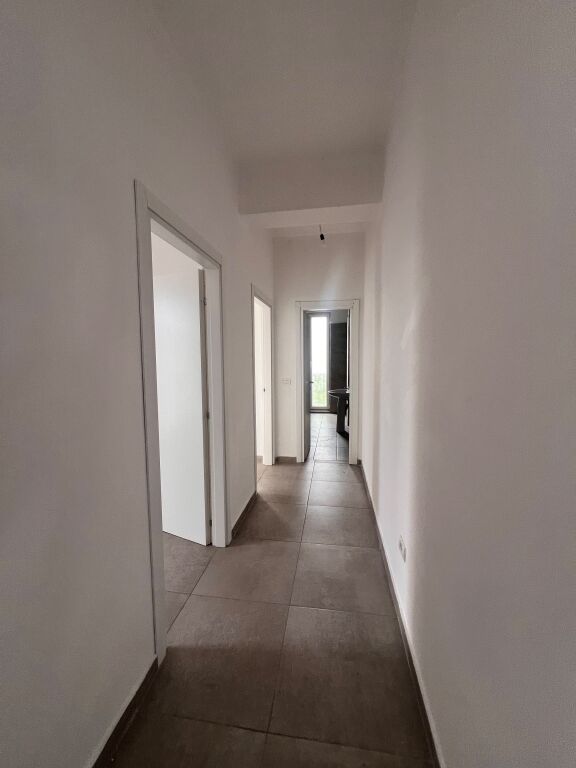 Affittasi Appartamento 2+1+1 con Balcone