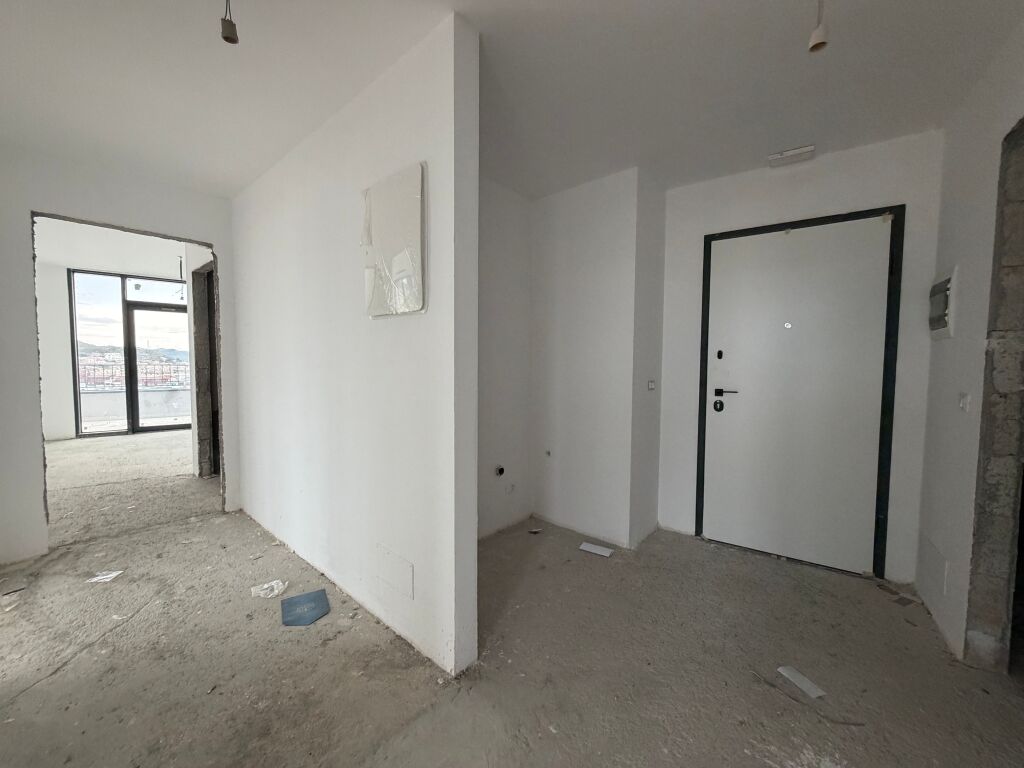 ✨ Shitet Apartament 2+1 me Verandë 📍 Lake View Residences, Liqeni i Tiranës