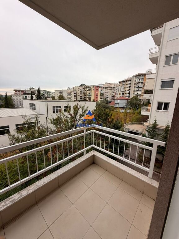 "EXCLUSIVE" APARTMENT FOR SALE 2+1+2+2 BALCONIES "FRESK" 13500000 LEKË