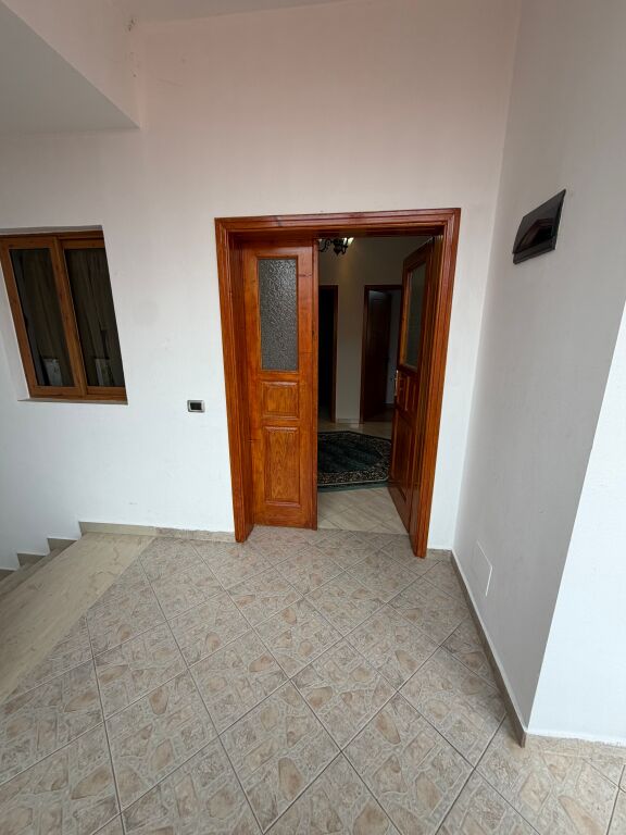 1+1, kat 3 vile private, vilat gjermane, 500 mije leke