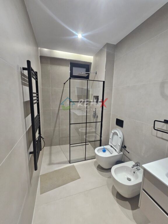 SHITET APARTAMENT 1+1 – PLAZH, DURRËS 🏡