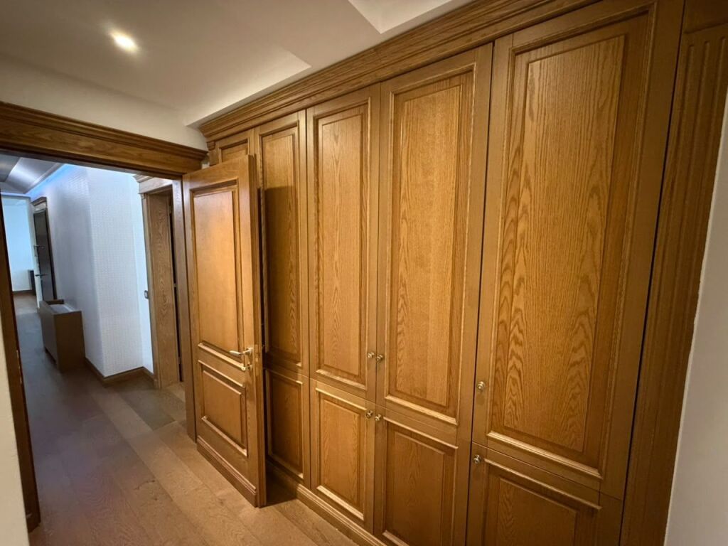 ✨ Apartament 2+1+2 me qira pranë Kopshtit Zoologjik! ✨   🚗 Parkimi i përfshirë në çmim 💰 Qira: 2,200 €/muaj