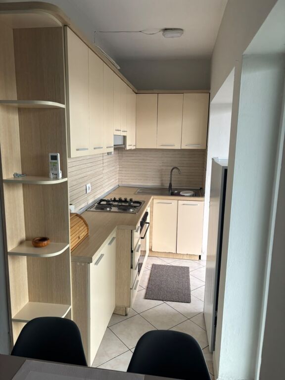 Affittasi Appartamento 1+1+1 con Balcone