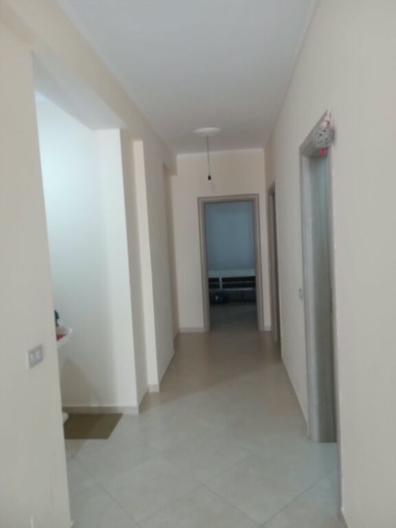 Apartament 2+1+2 me qera