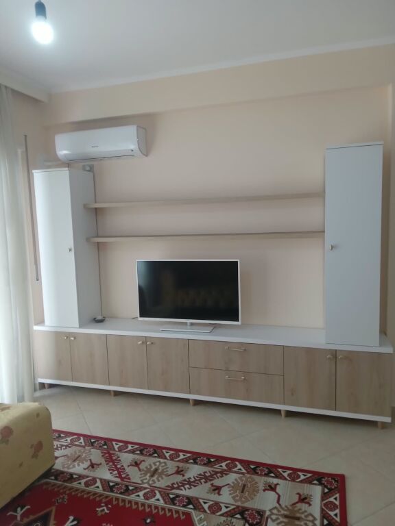 Apartament 2+1+2 me qera