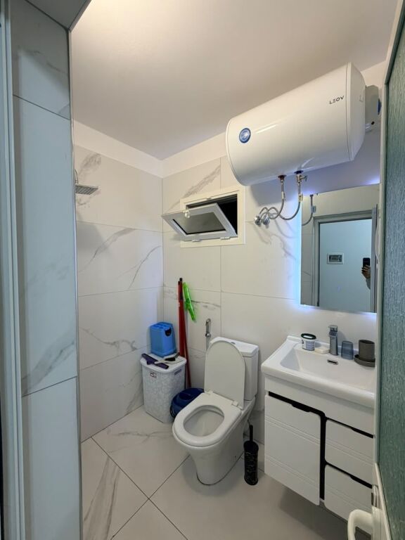 Appartamento 1+1 in affitto, “Kompleksi Eka” Spiaggia Ferrovia, Durres, 350€