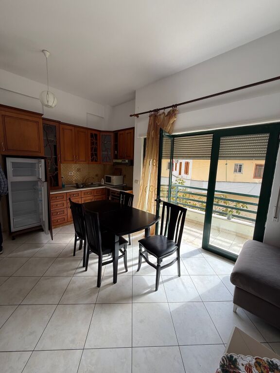 Don Bosko/Vizion plus apartament 2+1 me qera 50,000 leke