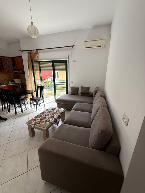 Don Bosko/Vizion plus apartament 2+1 me qera 50,000 leke