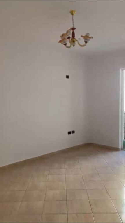 APARTAMENT 2+1 40,000 LEKE LAPRAKE