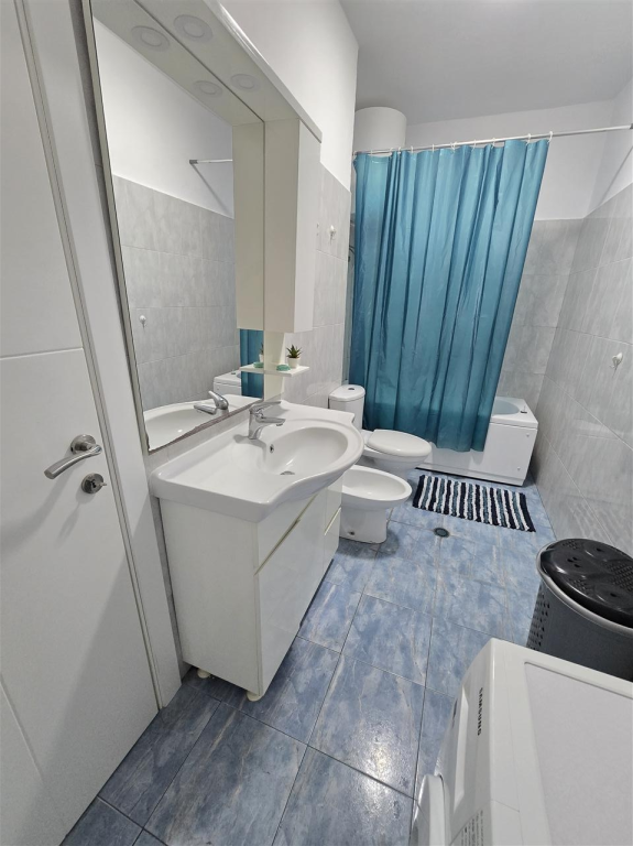 Affitto | Apartament 2 + 1+2 | Yzberisht | 500 €/mese