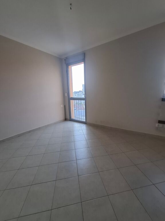 Apartament 1+1 per qera - Rruga Elbasanit Prane 7 Xhuxhave
