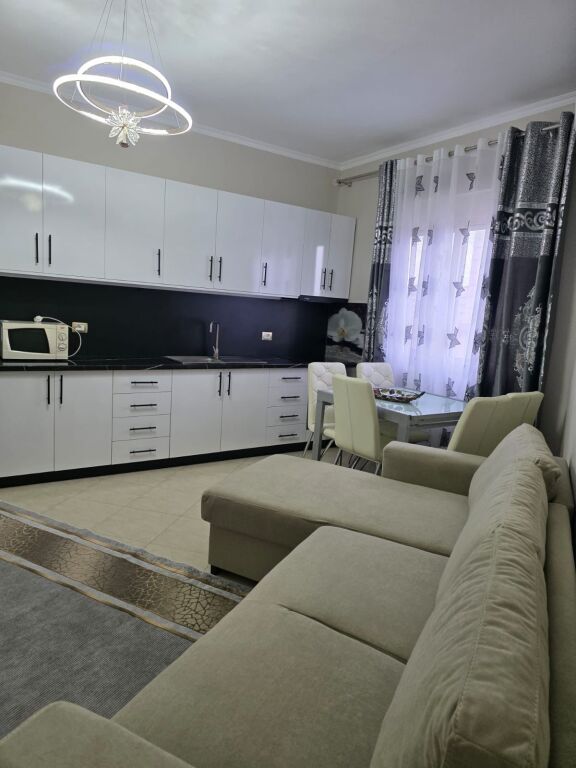 🏡 APARTAMENT 2+1 ME QIRA AFATGJATË – Transballkanike