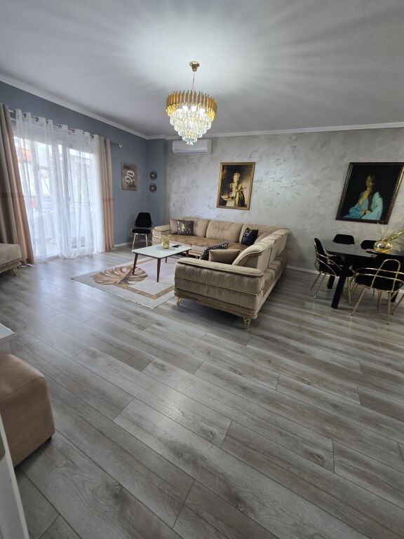 Apartment 2+1 for rent in Center