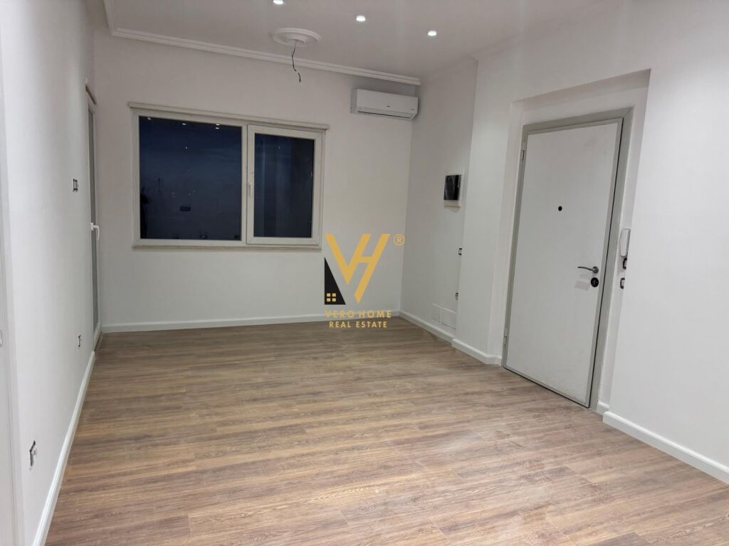 JEPET ZYRE 54 M2 ME QIRA NE YZBERISHT 40.000 LEKE