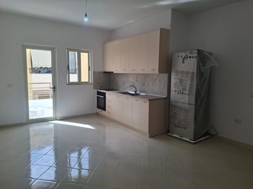 Jepet me qera apartament 1+1