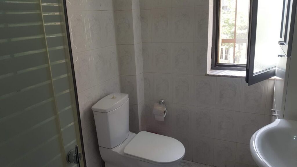Apartament 1+1 me Qira tek 📍Pediatria, Tiranë. 50'000 lekë/muaj