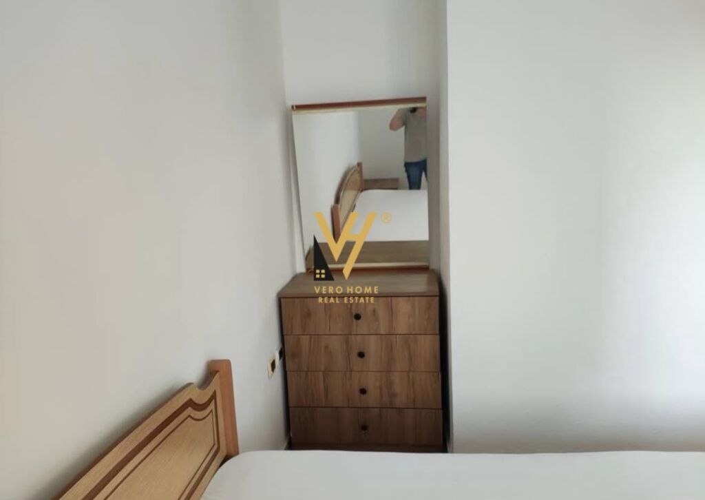 JEPET APARTAMENT 1+1+BLK ME QIRA TE ISH PARKU 55.000 LEKE