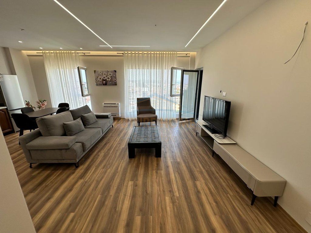 Qira,Apartament 2+1+2, Jordan Misja,Tiranë.