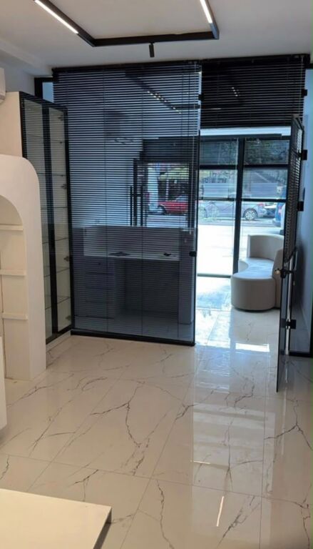 Premises for rent Dibra Street !