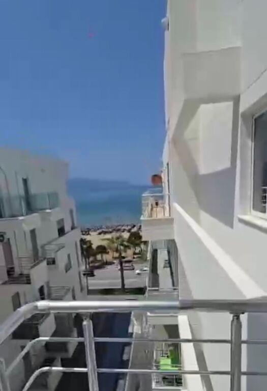 Apartament 1+1 me qera afatshkurter, Lungomare