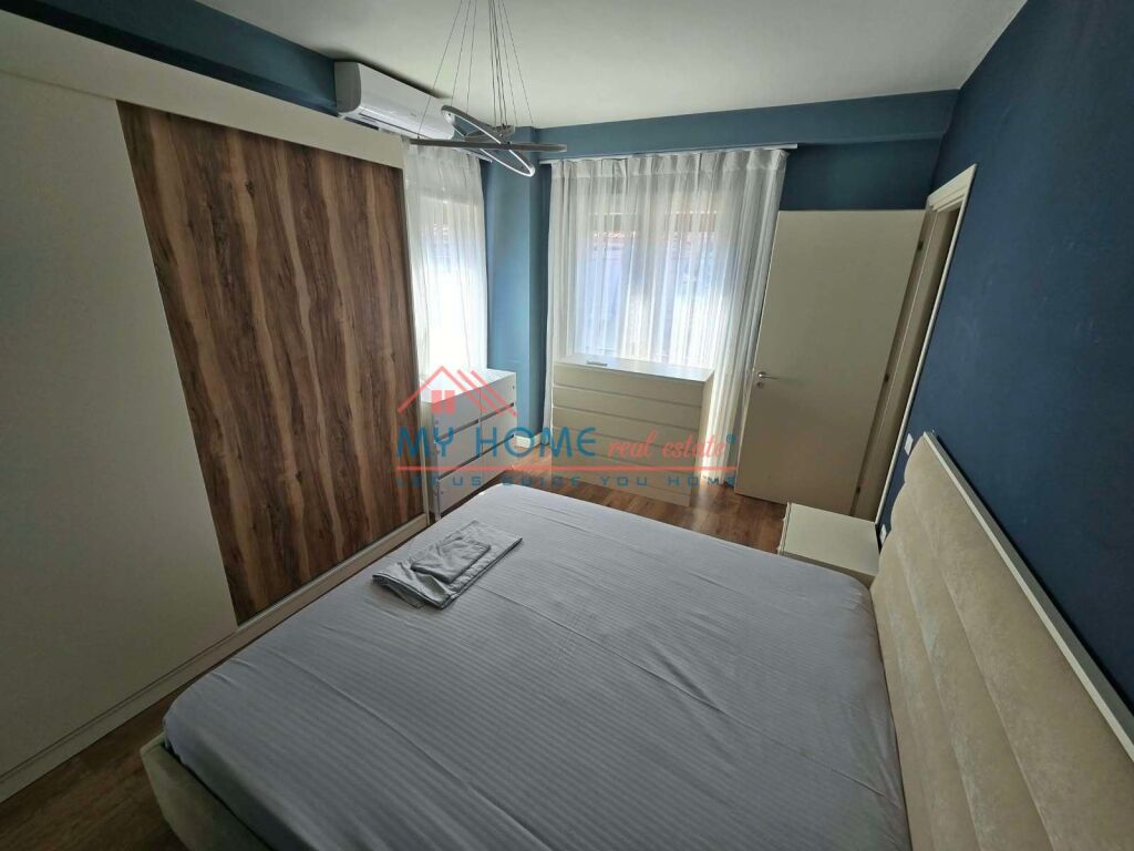 1+1 apartment for rent near Tirana Train Station