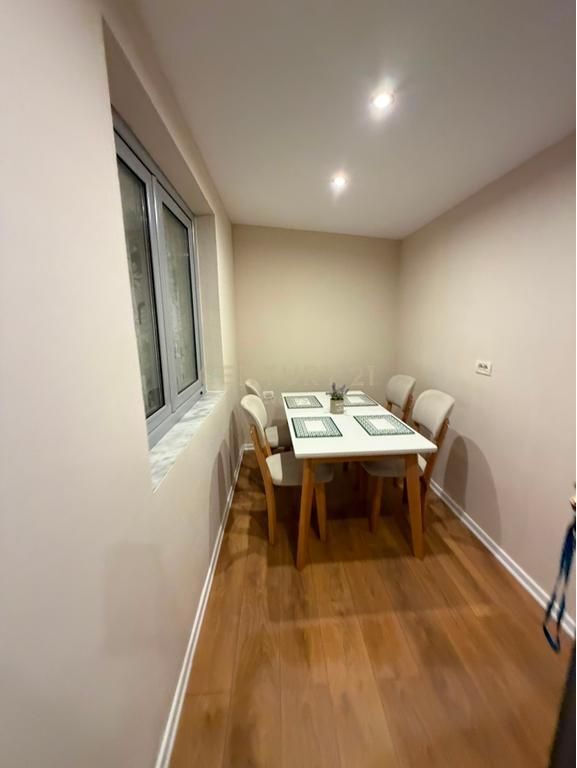 Apartament 1+1 per shitje te Ali Demi
