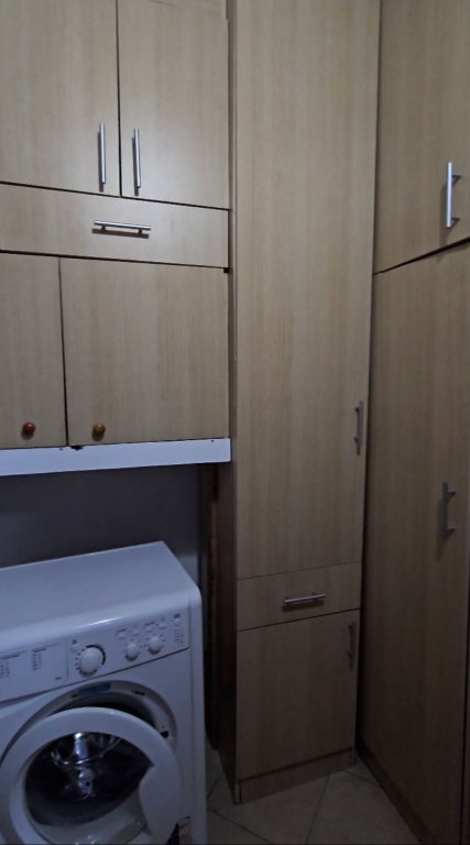 2+1 apartment for rent in New Ring, near Bar Artistit.