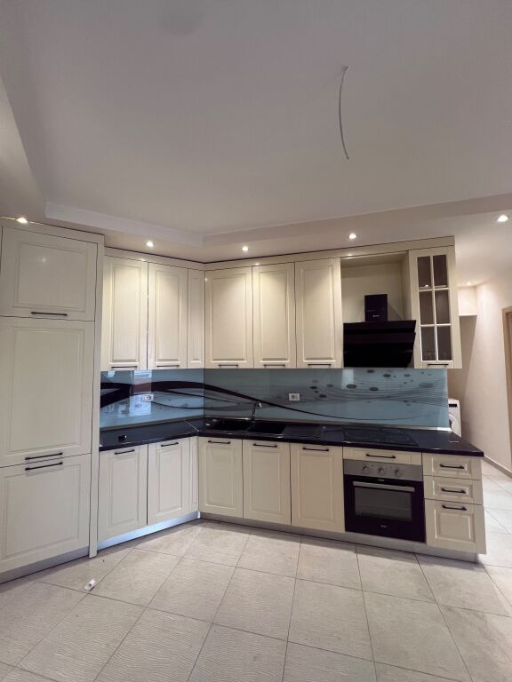 For rent at Bohemi Astir