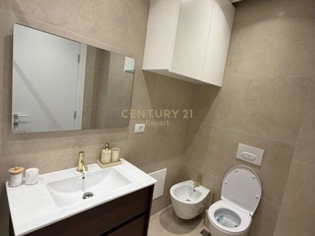 APPARTAMENTO 2+1 IN AFFITTO – RESIDENZA PARALEL LIVING, DON BOSKO, TIRANA