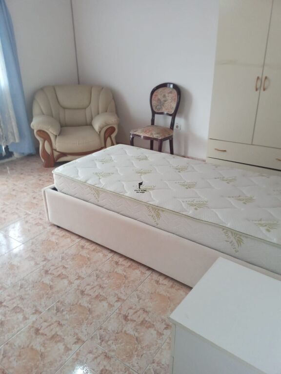 APARTAMENT ME QERA 1+1 SELITE 50.000 LEKE FH-97363