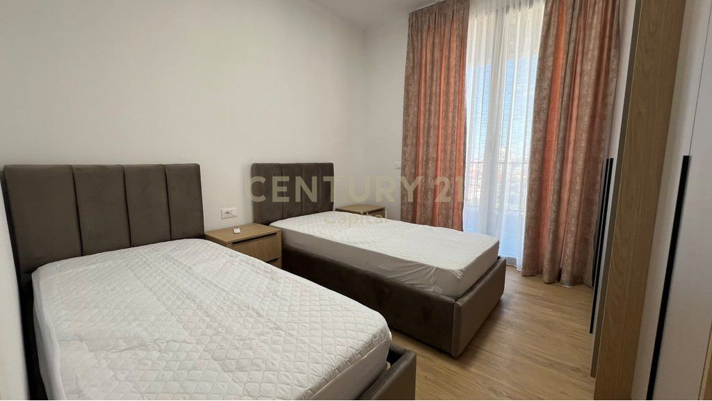 Apt 2+1 per qera prane SPAK!