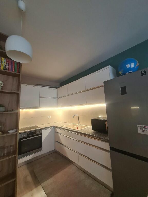 Apartament 1+1 me qera tek Kompleksi Kontakt 21 Dhjetori