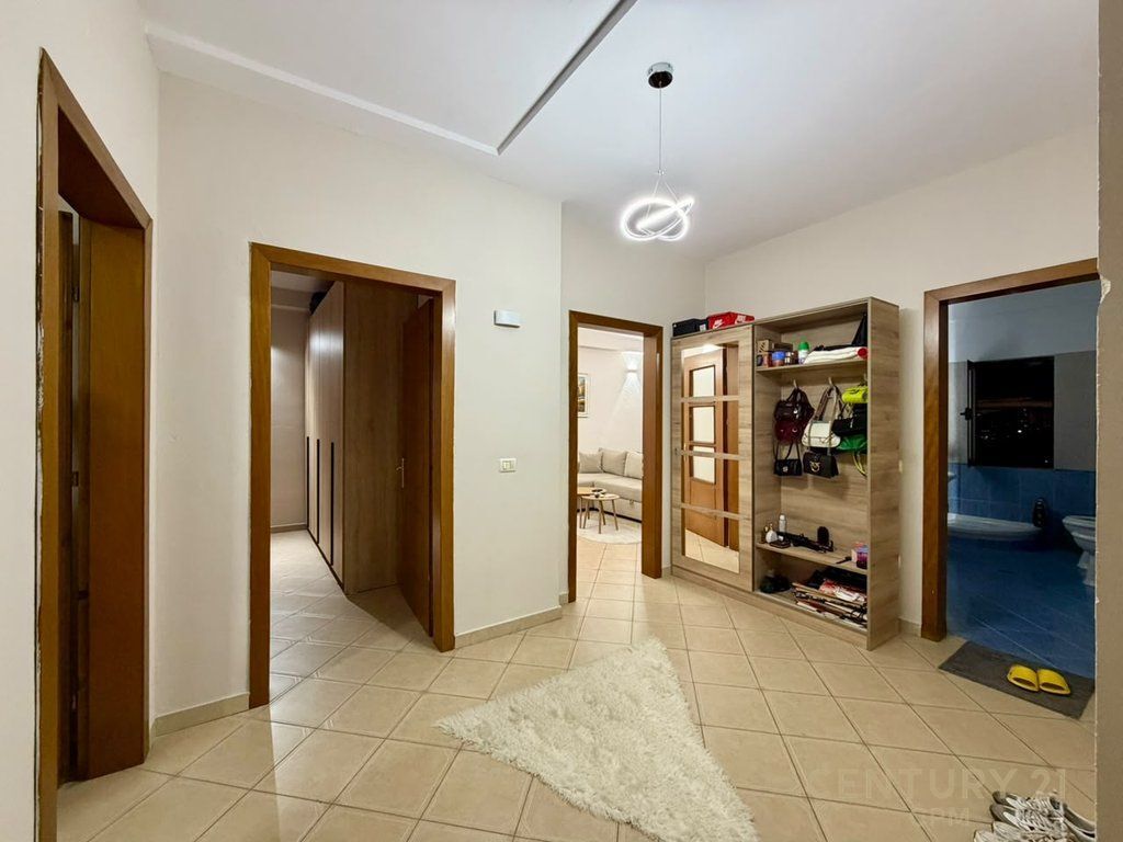APARTAMENT 2+1 PER SHITJE NE DON BOSKO!